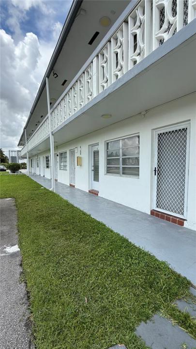 11 NE 204th St 6D, Miami Gardens, 佛罗里达州 33179, 美国