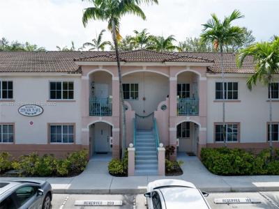 2250 NW 78th Ave 202, Pembroke Pines, Florida 33024, USA