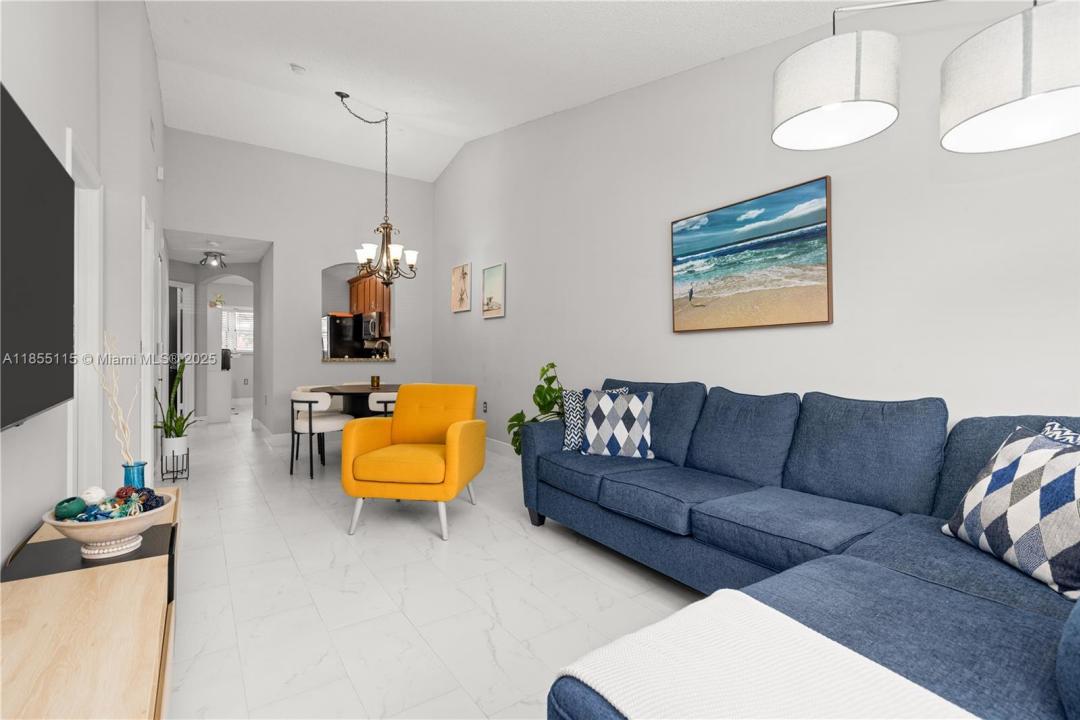 2250 NW 78th Ave 202, Pembroke Pines, Florida 33024