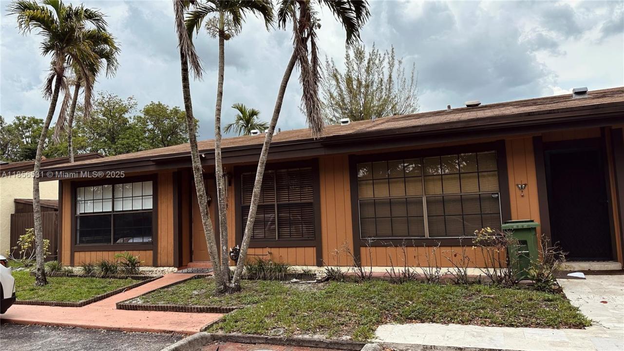 10680 Cherry Ave, Pembroke Pines, Флорида 33026, Соединенные Штаты