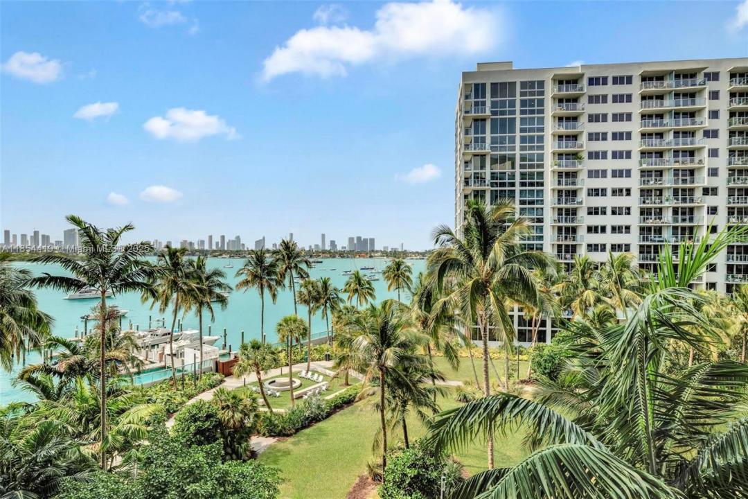 1500 Bay Rd 544S, Miami Beach, Flórida 33139, Estados Unidos