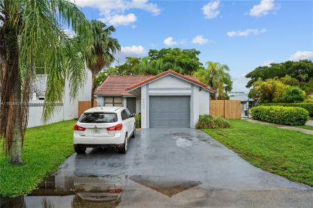 9502 SW 151st Ct, Miami, Florida 33196, USA