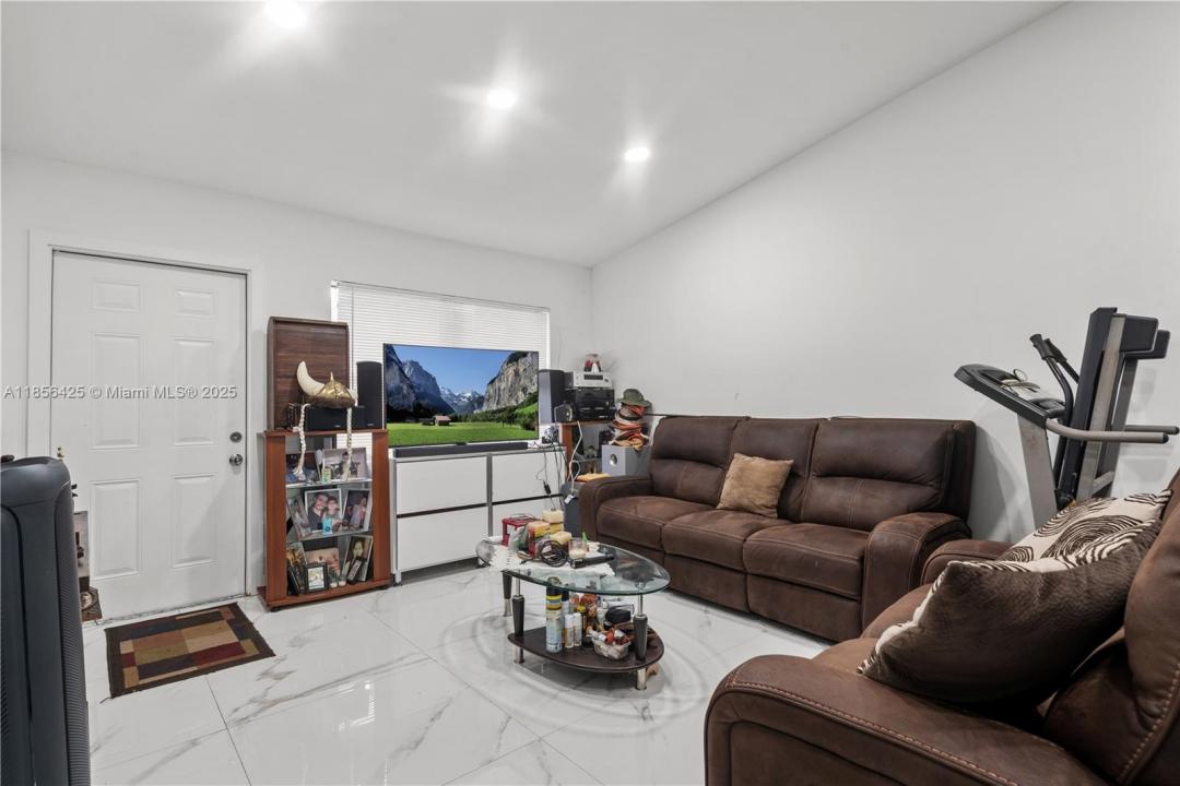 9502 SW 151st Ct, Miami, Florida 33196