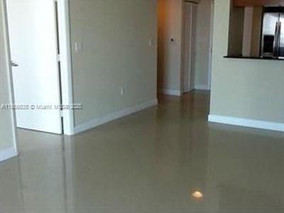1800 N Bayshore Dr 3908, Miami, Florida 33132, USA