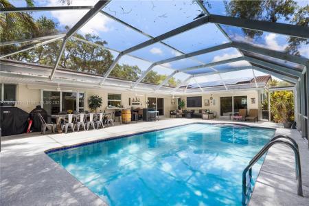 16400 SW 80th Ave, Palmetto Bay, Florida 33157, USA