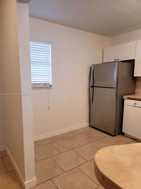 1690 NE 191st St 315-1, Miami, פלורידה 33179, ארצות הברית של אמריקה 