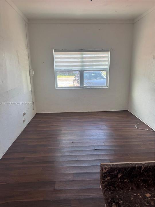 1180 NE 160th Ter 2, North Miami Beach, Florida 33162, HOA KỲ
