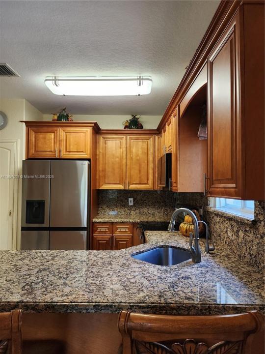 16441 NW 89th Ct, Miami Lakes, Floryda 33018, USA