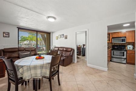 3610 SW 114th Ave 4-106, Miami, Florida 33165, USA