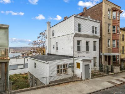 13 Van Cortlandt Park Avenue, Yonkers, Nova Iorque 10705, Estados Unidos