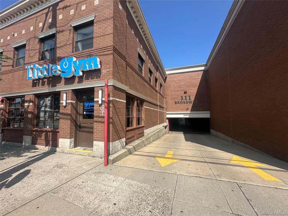 111 Broadway, Hempstead, Nueva York 11563, Estados Unidos