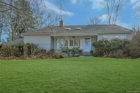 3 Old Town Lane, Huntington, New York 11743, USA