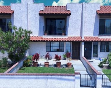 Ramona Street, Bellflower, California 90706