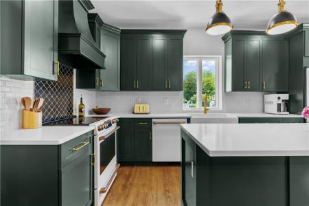 93 East Main Road, Portsmouth, Rhode Island 02871, États-Unis