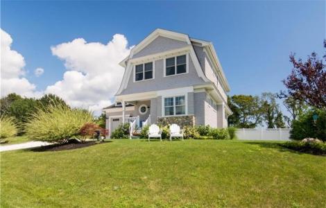 10 Julia Court, Middletown, RI 02842, USA