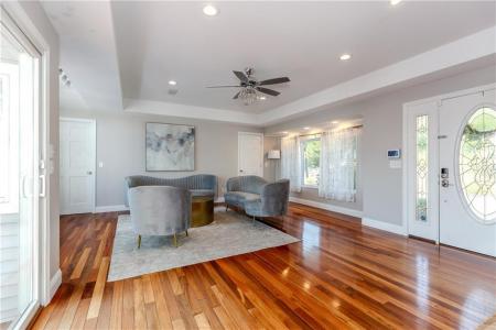 21 Crestwood Road, Warwick, Rhode Island 02886, États-Unis