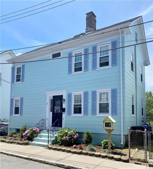 5 Byrnes Street, Newport, Rhode Island 02840