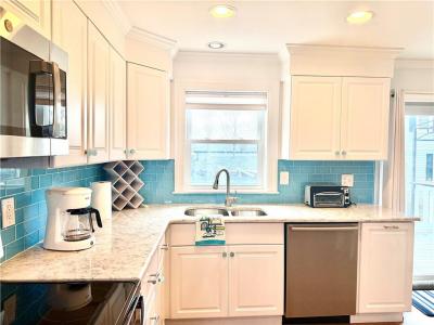 5 Byrnes Street, Newport, Rhode Island 02840