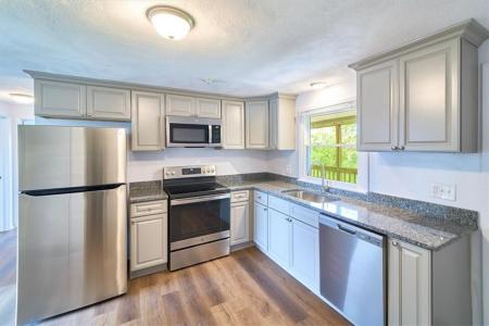 46 Carman Street 4, Cranston, Rhode Island 02910, Estados Unidos