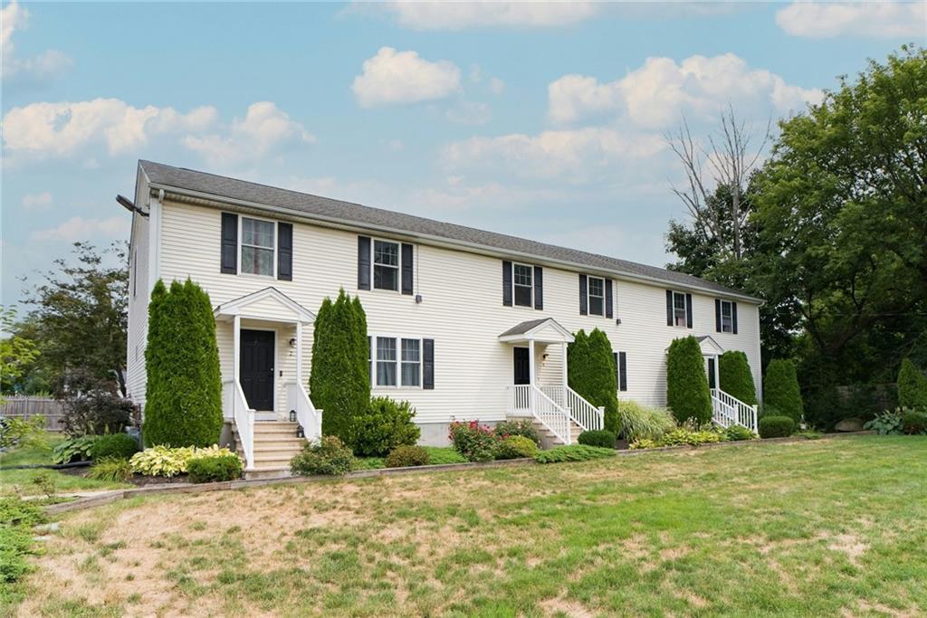 4 Legris Commons Lane 4, West Warwick, Rhode Island 02893, États-Unis