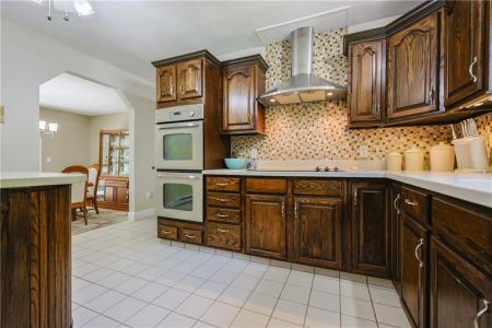 34 Latham Farm Road, Smithfield, Rhode Island 02917, Estados Unidos