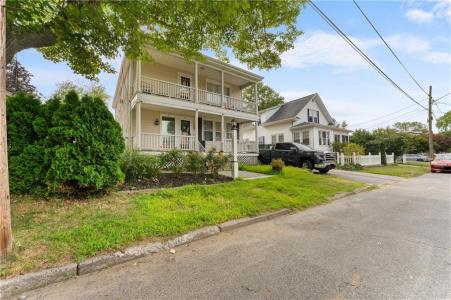 31 Jane Street, Pawtucket, RI 02860, USA
