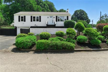 82 Barton Avenue, Warwick, RI 02889, USA