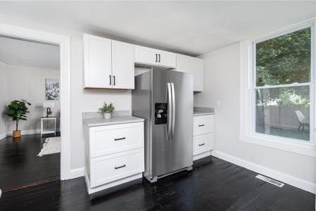 3 Curtis Lane, East Providence, Rhode Island 02915, USA