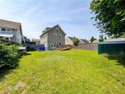 123 Francis Avenue, Pawtucket, Rhode Island 02860, États-Unis
