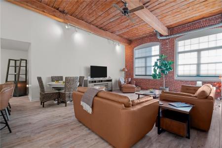 15 Higgins Street, Smithfield, רוד איילנד 02917, ארצות הברית של אמריקה