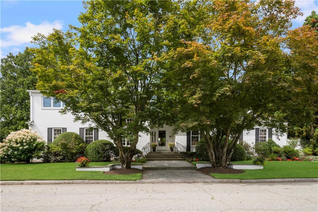 5 Barbour Drive, Providence, Rhode Island 02906