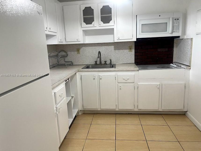 16710 NE 9th Ave 303, North Miami Beach, Floride 33162, États-Unis