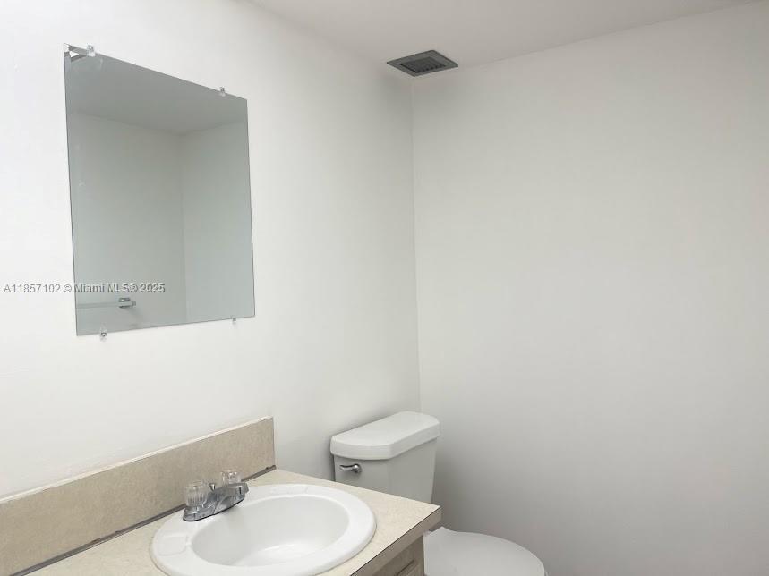 16710 NE 9th Ave 303, North Miami Beach, Floride 33162, États-Unis