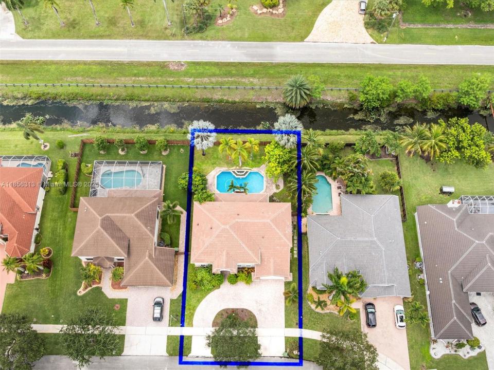 6669 W Segovia Cir W 6669, Pembroke Pines, פלורידה 33331, ארצות הברית של אמריקה