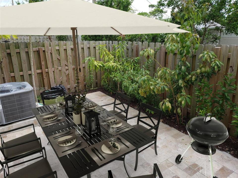 20610 NE 2nd Ct, Miami, 佛罗里达州 33179, 美国