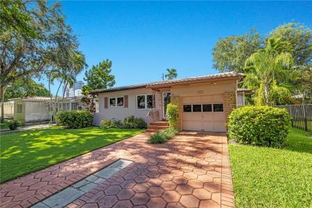 236 Candia Ave, Coral Gables, Florida 33134, USA