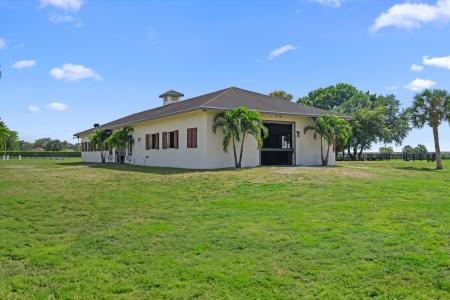 2191, 2339 Cotton Tail Drive, Wellington, Florida 33470