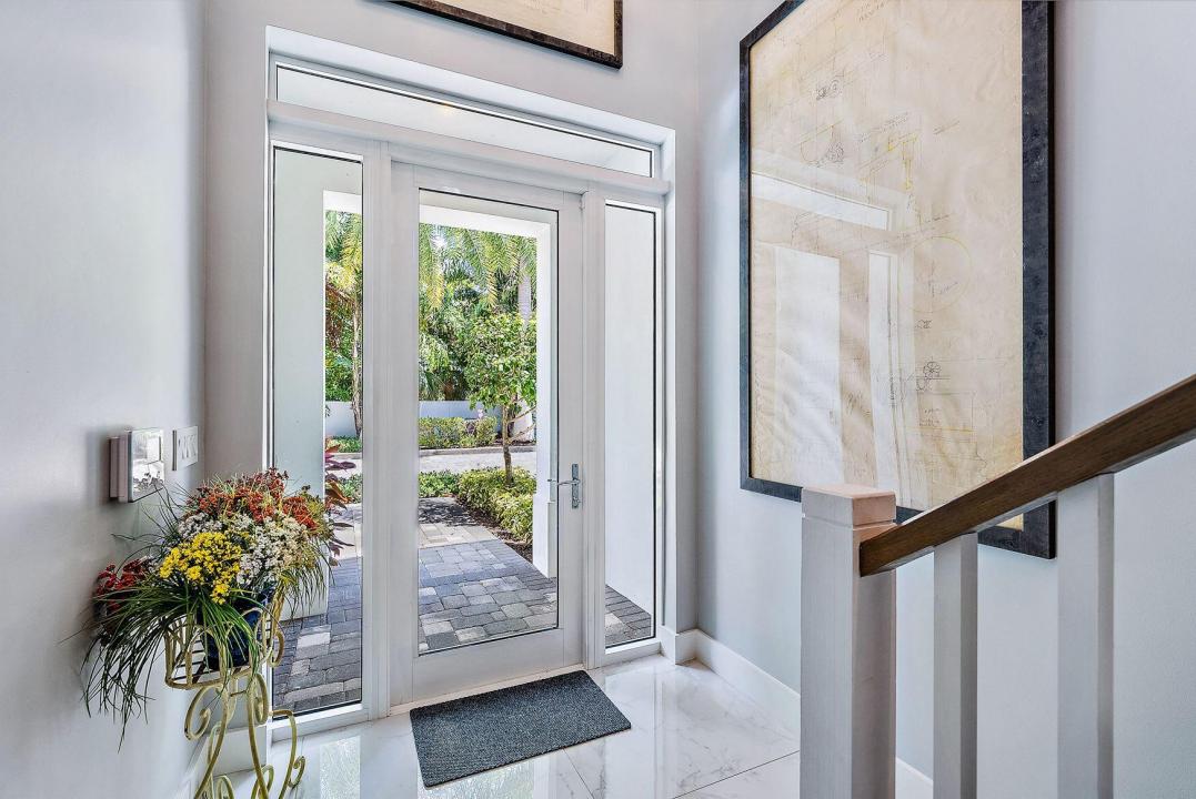 110 Water Club Court N, North Palm Beach, Florida 33408