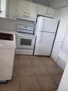1321 NW 43rd Ave 103, Lauderhill, Florida 33313, Estados Unidos