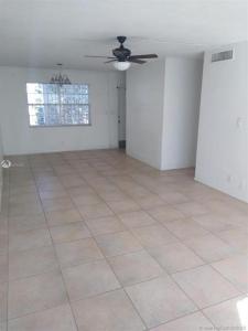 1321 NW 43rd Ave 103, Lauderhill, Florida 33313, Estados Unidos