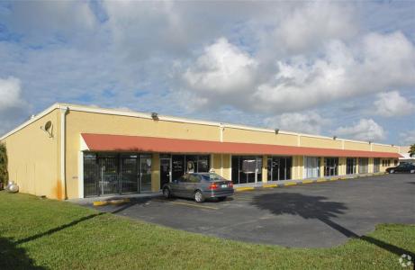 1609 NW 38th Ave, Lauderhill, Florida 33311