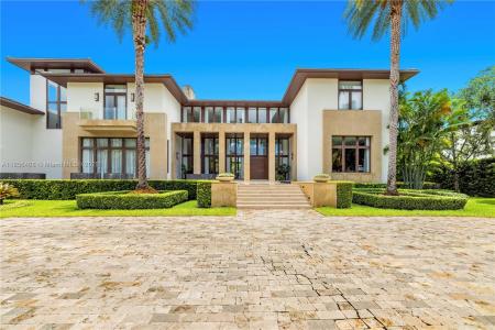401 Arvida Pkwy ., Coral Gables, Florida 33156
