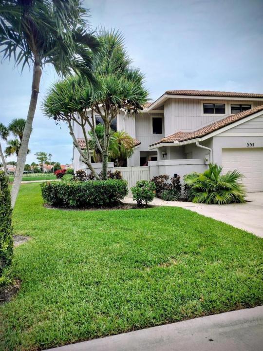 551 Prestwick Cir 551, Palm Beach Gardens, フロリダ 33418, アメリカ合衆国