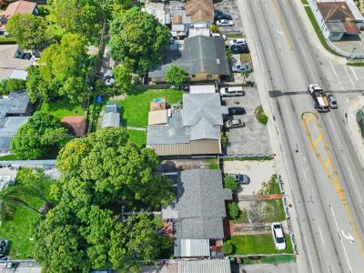 871 SE 8th Ave, Hialeah, Flórida 33010, Estados Unidos