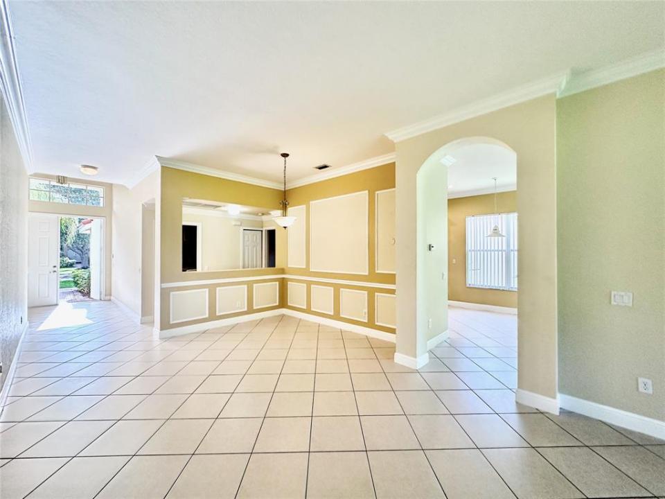 2003 Grey Falcon Cir SW, Falcon Trace, Vero Beach, Florida 32962
