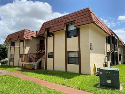 2715 W 66th St 13-21, Hialeah, Florida 33016, USA