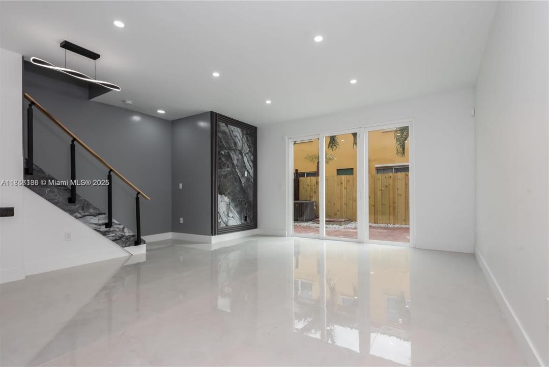 939 NE 42nd Ter, Homestead, Florida 33033