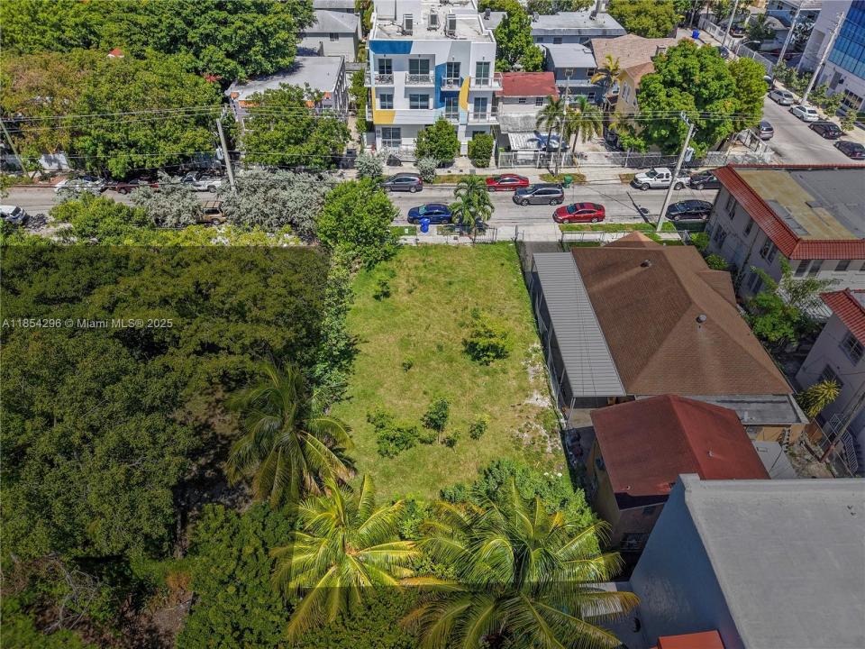 120 NW 7th Ave, Miami, Florida 33128, HOA KỲ