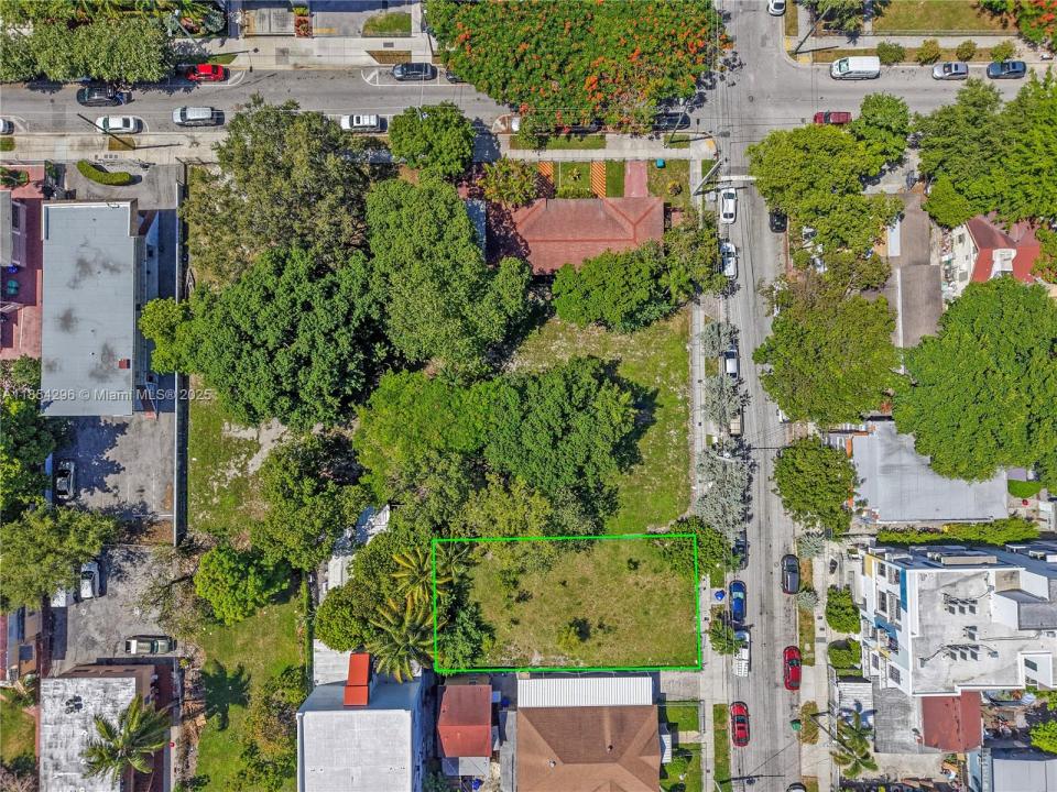 120 NW 7th Ave, Miami, Florida 33128, HOA KỲ