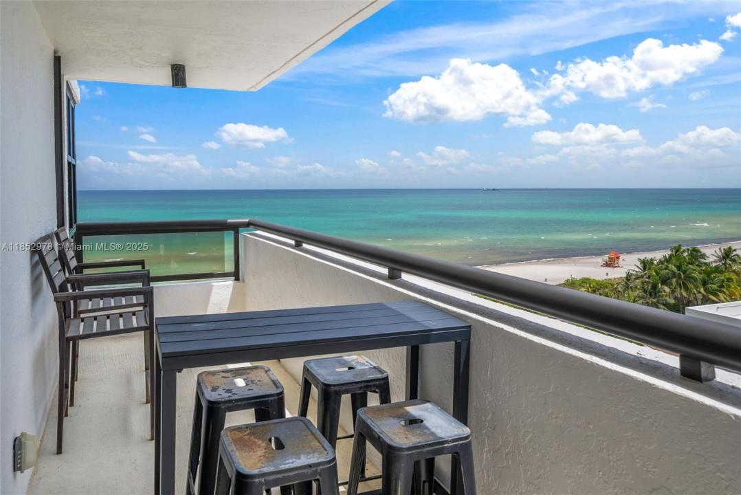 2555 Collins Ave 1414, Miami Beach, Florida 33140